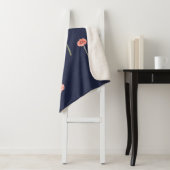 Sherpa Couverture de jet de fleur de gérbera rouge pâle (En situation)