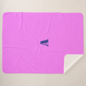 Sherpa Une couverture rose Monogramme Bleue (Devant (Horizontal))