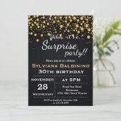 SHH...C'EST UNE FÊTE SURPRISE !... INVITATION D'AN (Debout devant)