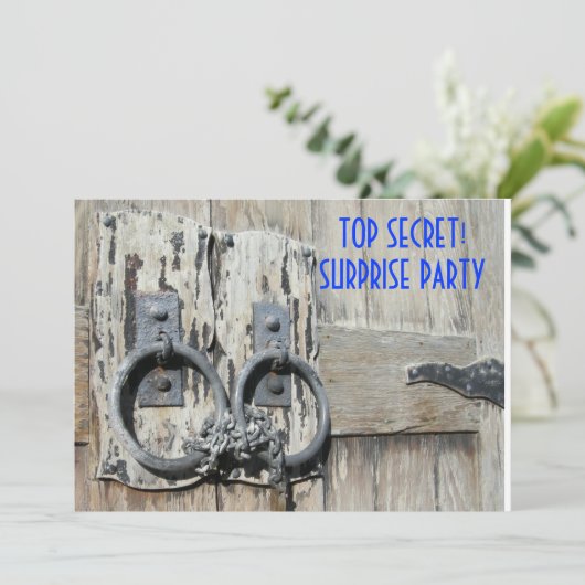 SHH... Invitations à SURPRISE PARIS (Debout devant)