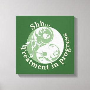 Shh Treatment in progress, Scrolling Yin en Yang Canvas Afdruk