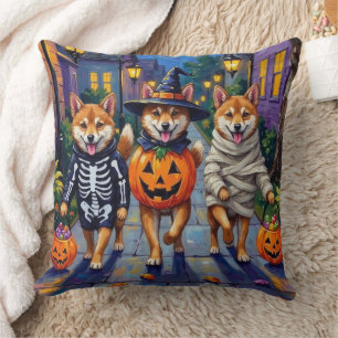 Shiba Inu-honden in Halloween-kostuums Kussen