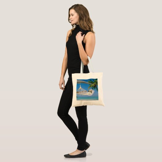 Shih Tzu Hanging Out Canvas tas (Voorkant (model))