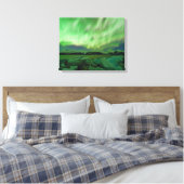 Shimmering Aurora Canvas Afdruk (Insitu (Slaapkamer))