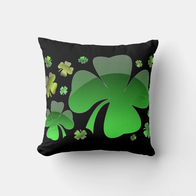 Shiney Shamrocks Cushion Kussen (Voorkant)