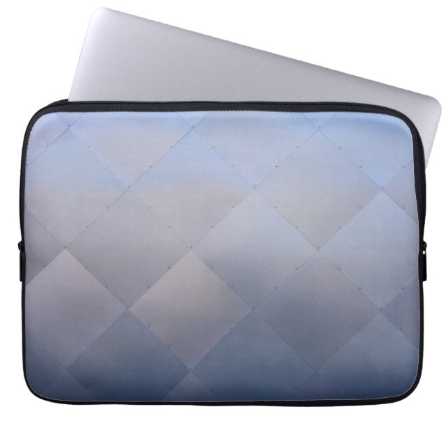 Shiny Modern Checkered Metal Blue Laptop Sleeve (Voorkant)