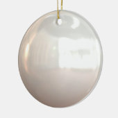 Shiny White Ball Ornament (Links)