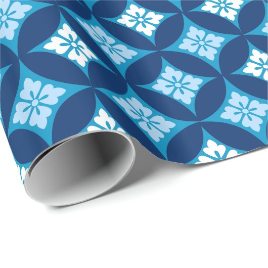 Shippo met bloemmotif, indigoblauw en wit cadeaupapier (Rol Hoek)
