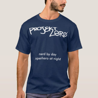ShirtLogo0, nerd door overgrote superheld 's nacht T-shirt