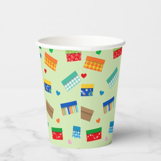Shoebox Love Paper Cup - Groen Papieren Bekers (Rechts)