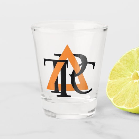 Shot glas met Triangle Logo (Voorkant)