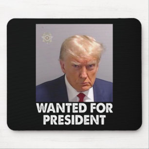 Shot Trump Funny gezocht voor President 2024 Muismat