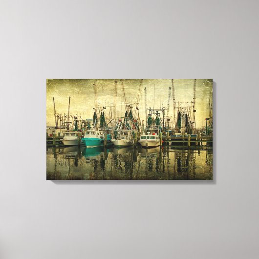 Shrimp Boat Lineup Canvas Afdruk (Voorkant)