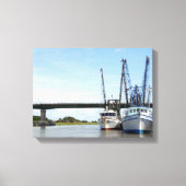 Shrimp boats moored canvas afdruk (Voorkant)