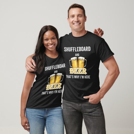 Shuffleboard en Beer daarom ben ik hier T-shirt (Unisex)