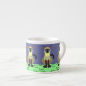 Siamese Cat in the Grass Espresso Cup – Feline Art Espresso Kop (Voorkant rechts)