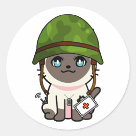 Siamese kat draagt legerhelm ronde sticker