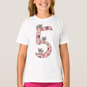 Siamese kat vijfde verjaardag voor kinderen met T- T-shirt