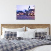Sibiu bij nacht canvas afdruk (Insitu (Slaapkamer))
