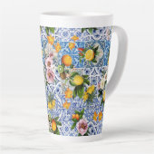 Siciliaanse tegels met bloemen en citroen latte mok (Rechterhoek)