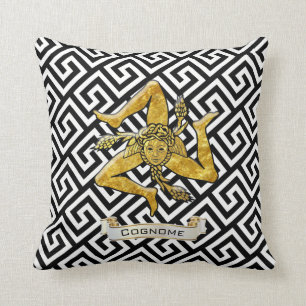 Sicilian Trinacria Greek Key Personaliseren Kussen