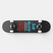 Side Hustle vs. Grind Dansend Neon Blue Text Skateboard (Horizontaal)