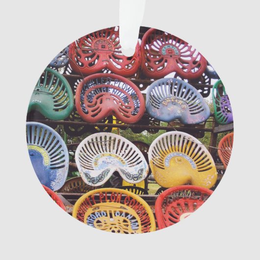 Sièges de tracteur à l'exposition de tracteur (devant)