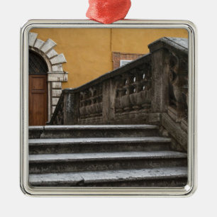 Sienna, Toscane, Italië - Laaghoekig aanzicht van Metalen Ornament