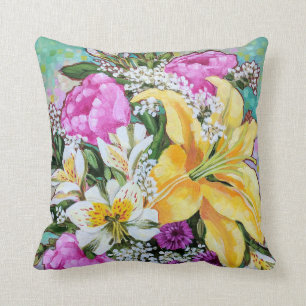 Sierkussen "Sweet and Sassy Spring Bouquet"