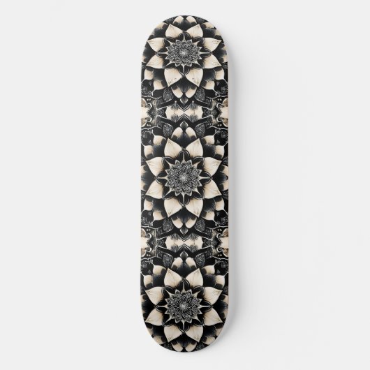 Sierlijk Bloem Mandala Ontwerp Skateboard (Voorkant)