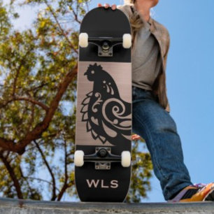 Sierlijke kippen silhouet in namaak koper en zwart skateboard