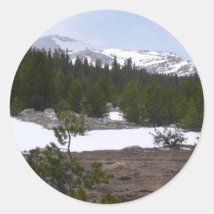Sierra Nevada bergen en sneeuw op Yosemite Ronde Sticker