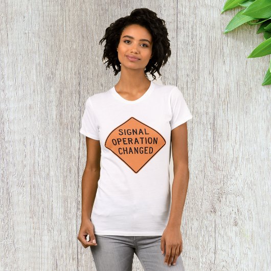 Signaalwerking Gewijzigde vrouwen T-Shirt