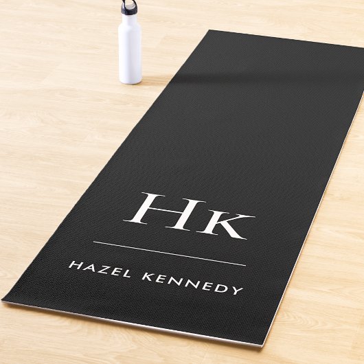 Signature Monogram Simple Black Monogrammed Yogamat