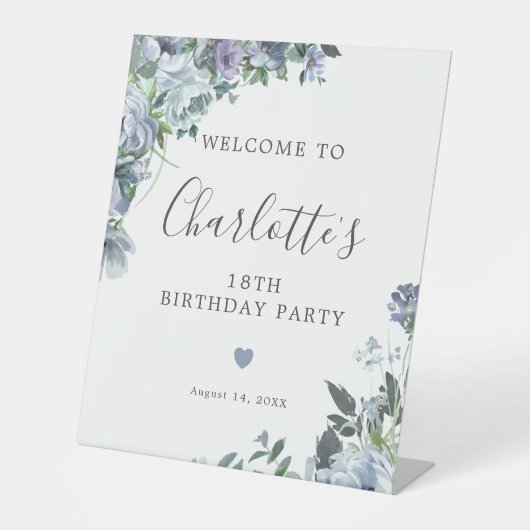 Signe De Table 18e anniversaire Dusty Blue Floral Bienvenue (Recto)