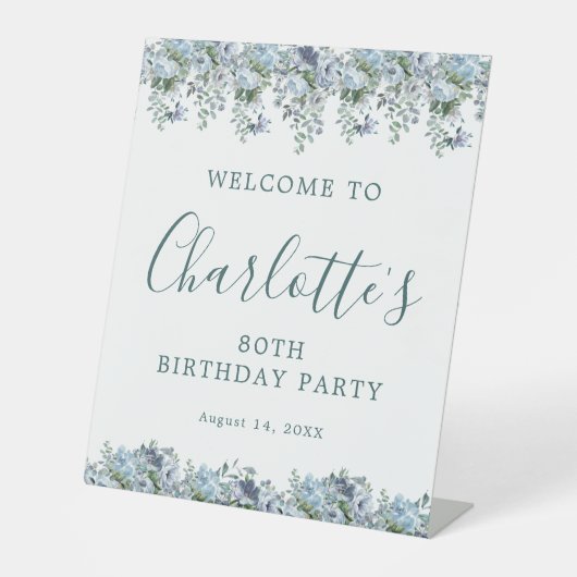 Signe De Table 80e anniversaire Dusty Blue Floral Bienvenue (Recto)