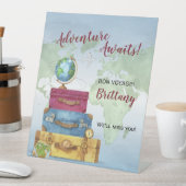 Signe De Table Adventure Await Suitcases Fête de déménagement Adi (In SItu)