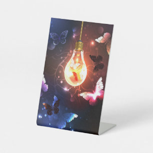 Signe De Table Ampoule lumineuse avec papillons nocturnes