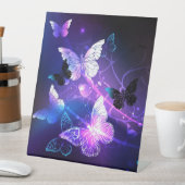 Signe De Table Arrière - plan avec papillons de nuit (In SItu)