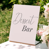 Bar à desserts pour mariage rose