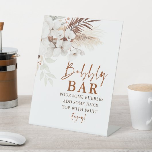 Signe De Table Bar Bubbly en terre cuite et fleurs blanches (In SItu)