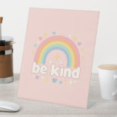 Signe De Table Be Kind - Rainbow Pastel Positivity (In SItu)