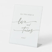 Signe De Table Boho Chic Green and White Love Taco Bar Mariage (Recto)