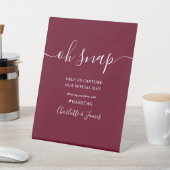 Signe De Table Burgundy Signature Script Oh Snap Mariage (In SItu)
