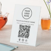 Signe De Table Business Logo QR Code Social Media (In SItu)
