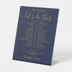 Signe De Table Calendrier de mariage à l'écriture dorée sur fond