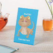 Signe De Table Caricature de lézard de dragon à barbe (In SItu)