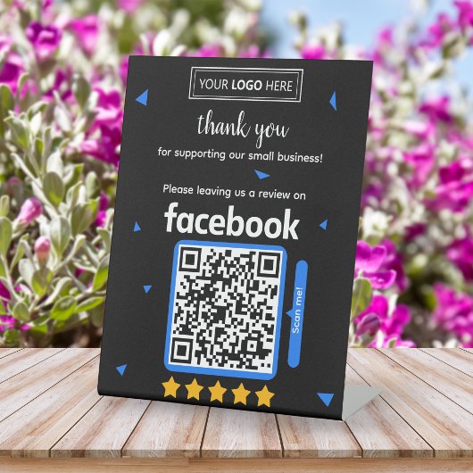 Signe De Table Carte de demande d'avis Facebook avec logo et code