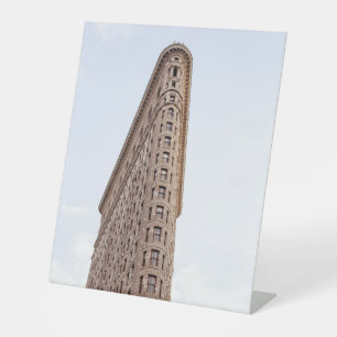 Signe De Table Carte postale du bâtiment Flatiron