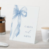 Signe De Table Cartes et cadeaux élégants Dusty Blue Bow (In SItu)